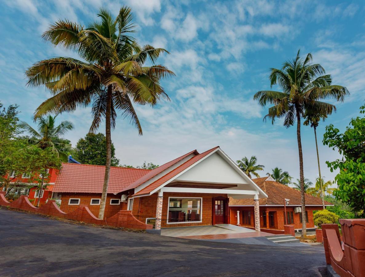 Carmel Tourism Village Kotamangalam エクステリア 写真